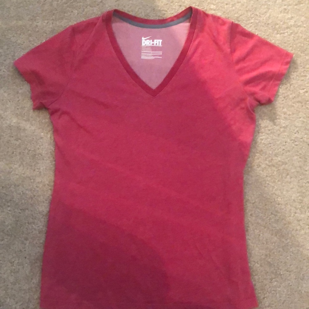 Nike drifit tee shirt